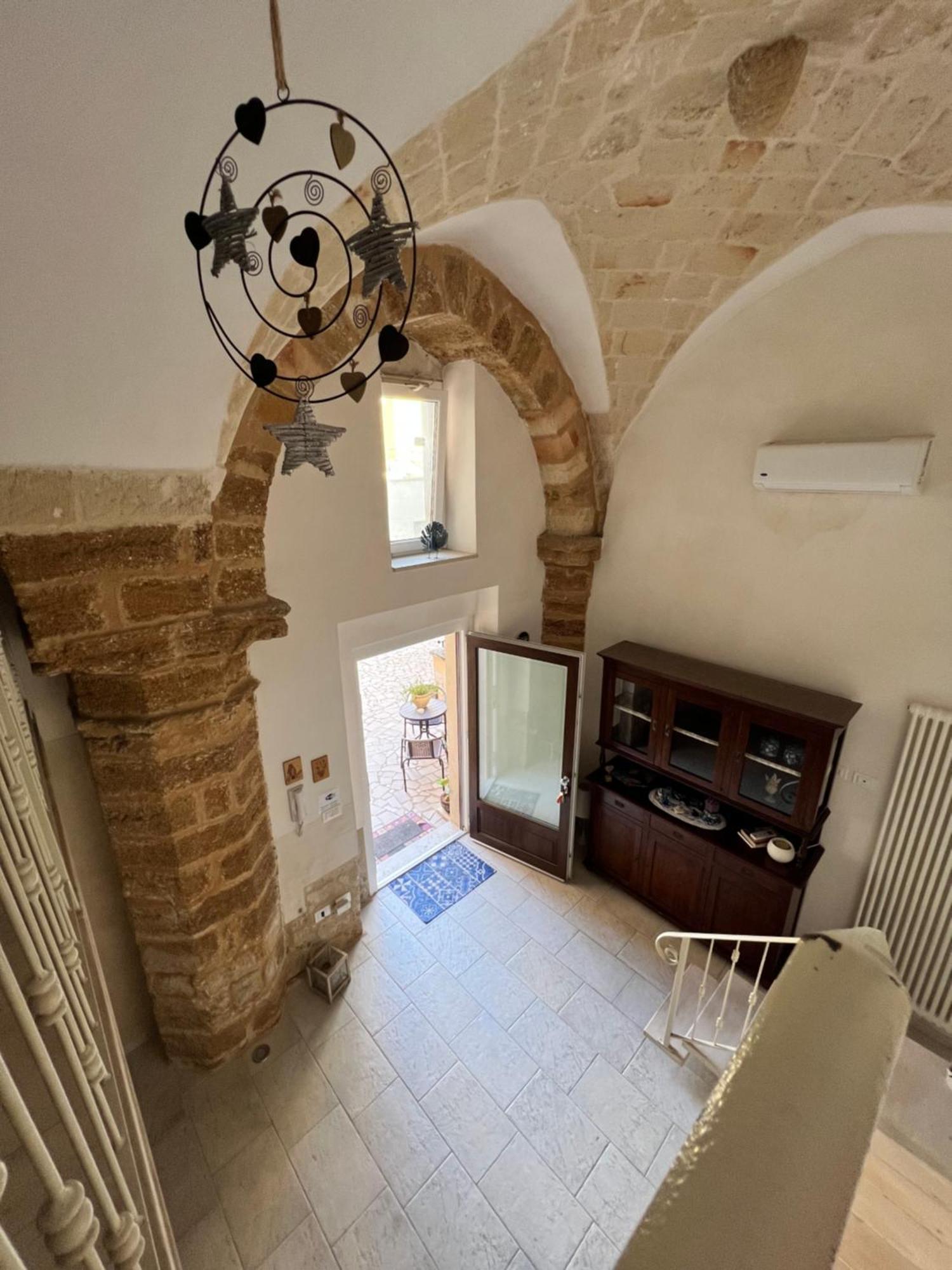 Handy Suite Idromassaggio Bríndisi Exterior foto